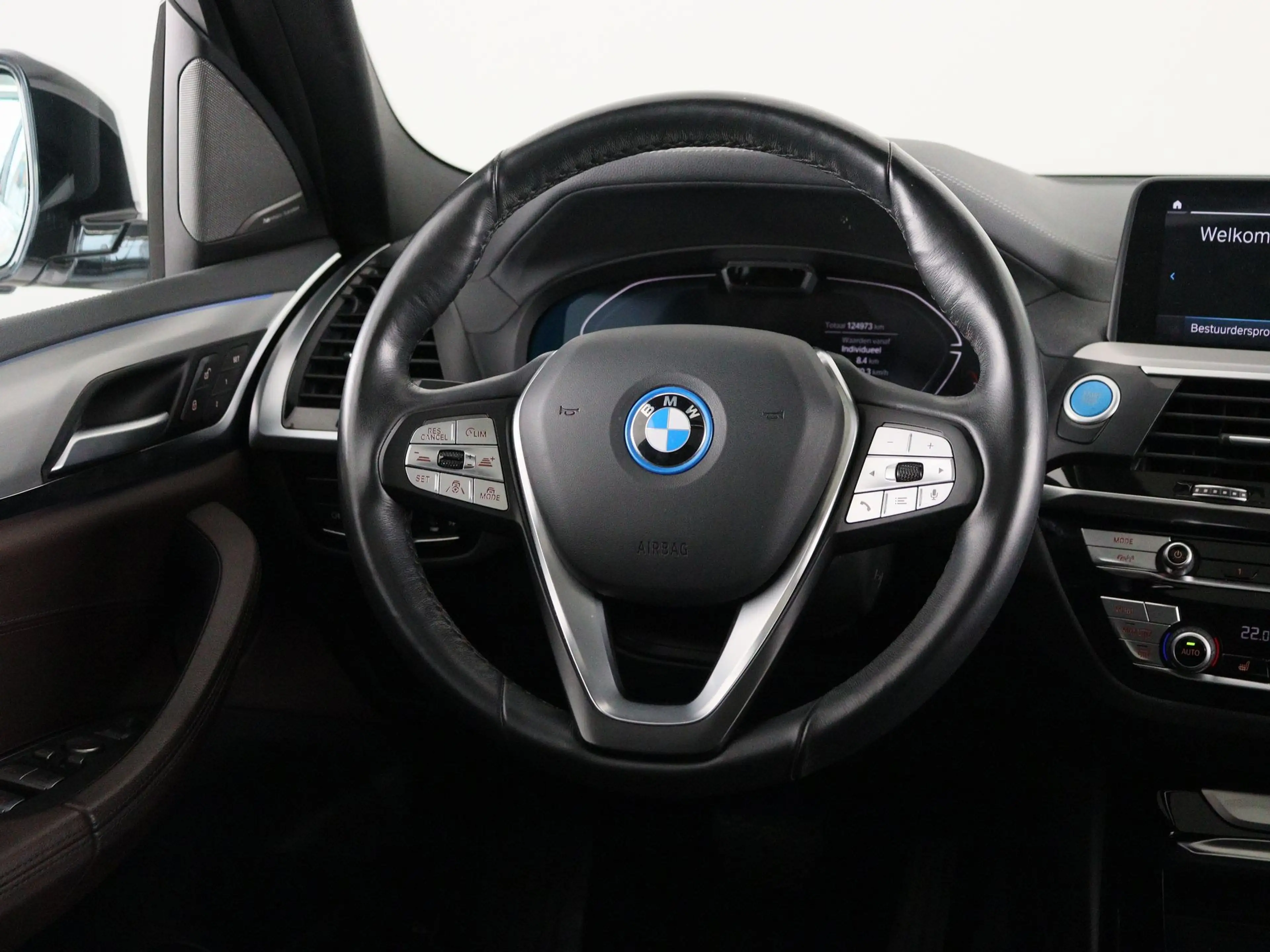 BMW iX3 High Executive 80 kWh Accu conditie 98% — photo 2