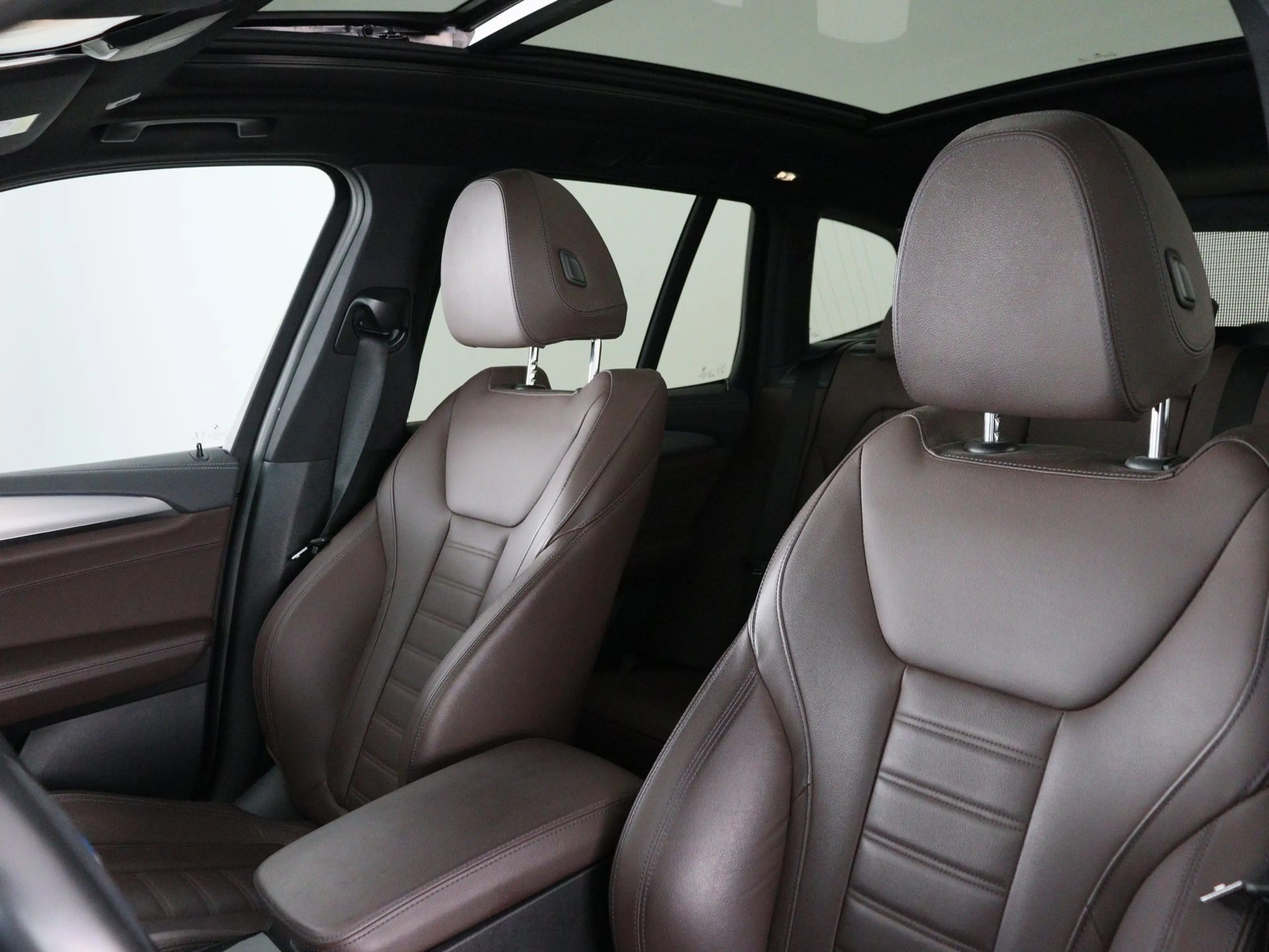 BMW iX3 High Executive 80 kWh Accu conditie 98% — photo 6