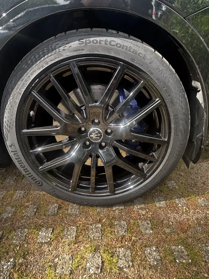 Maserati Levante 2021