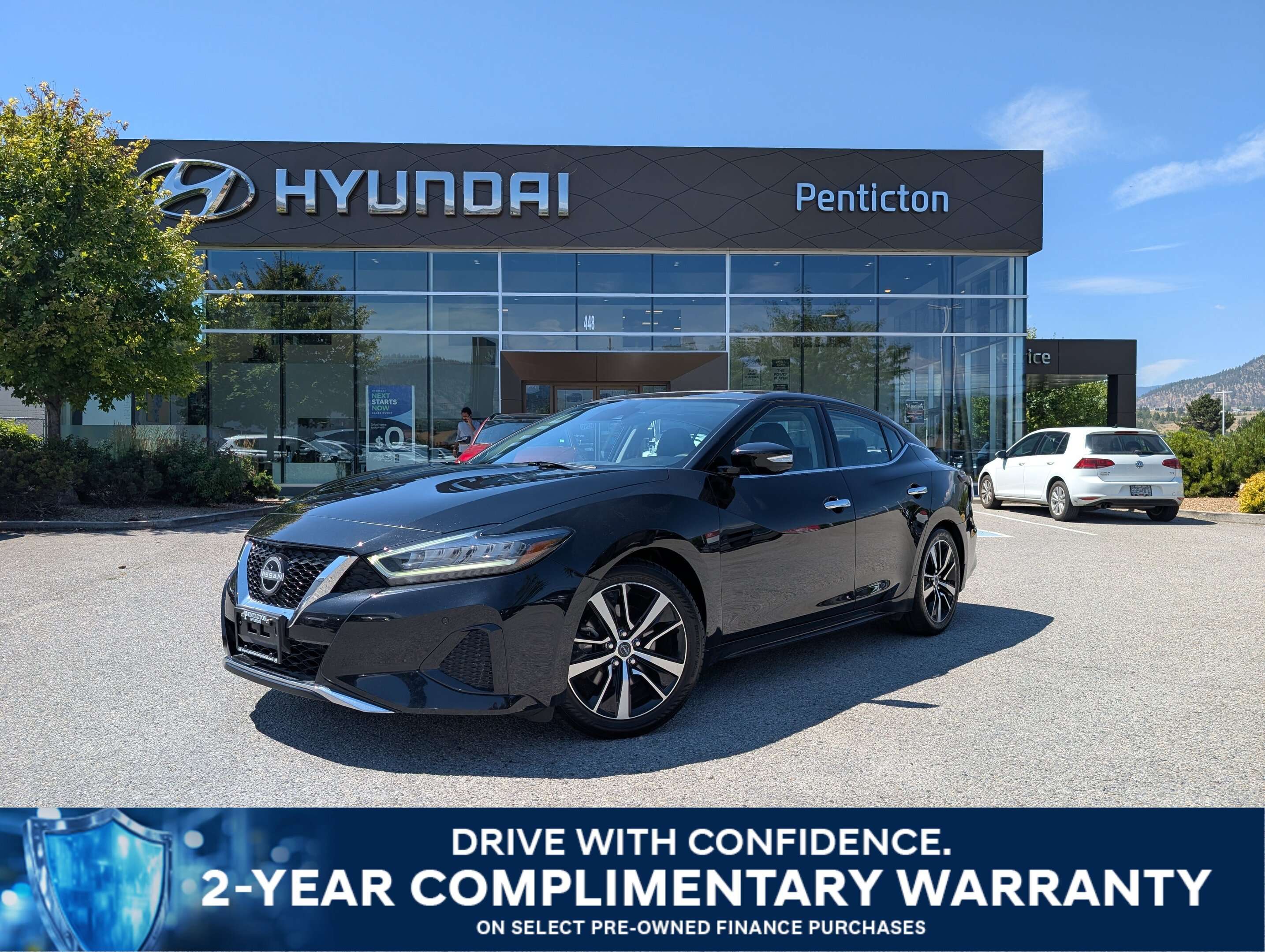 2023 Nissan Maxima SL| 300 HP V6 | LEATHER | DUAL-PANEL PANORAMIC SUN