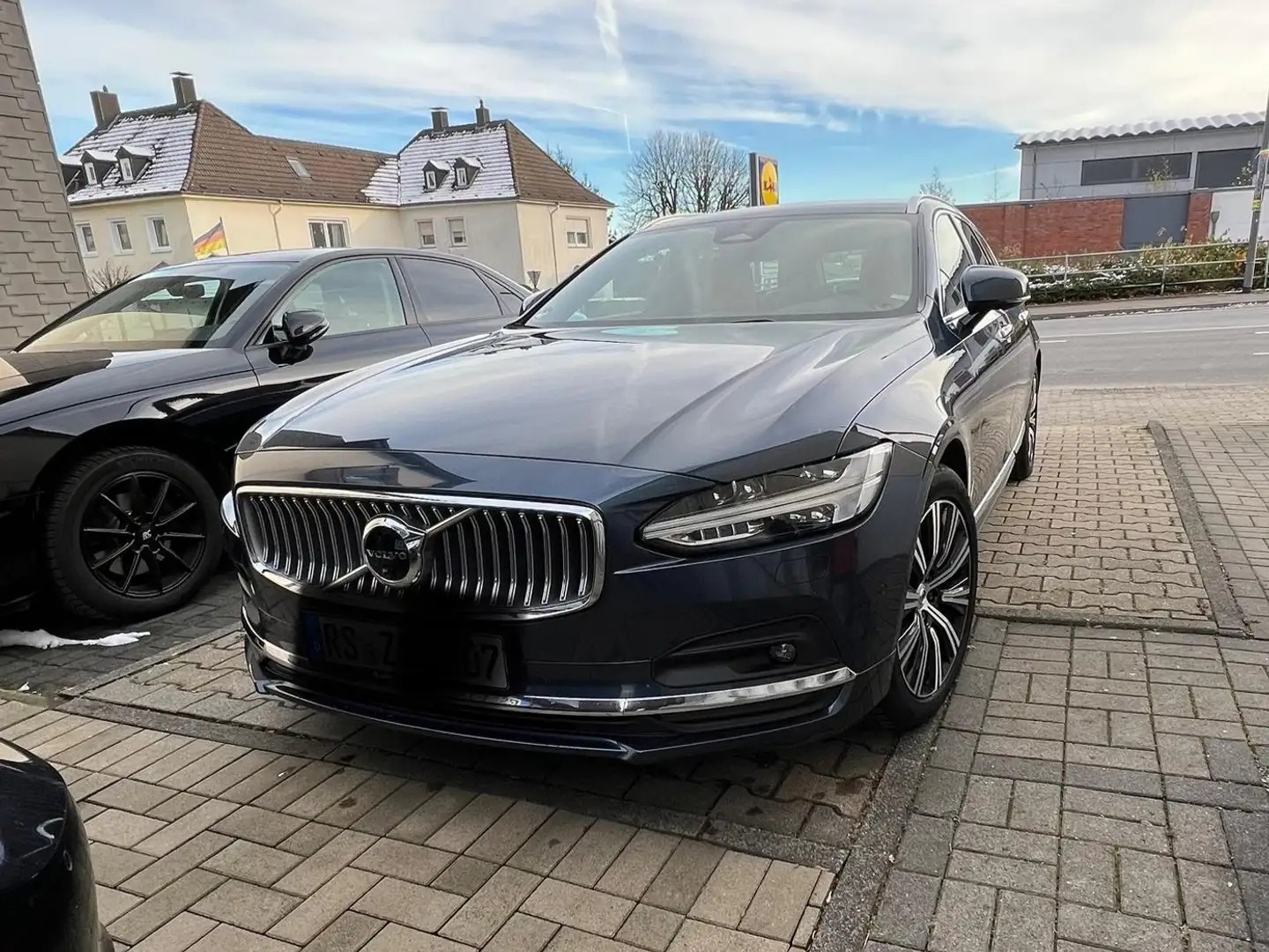 Volvo V90 V90 B4 D GeartronicInscription Синій - 1
