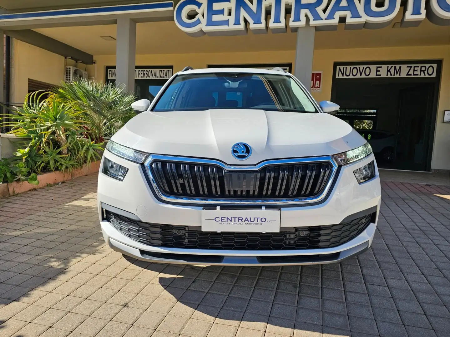 Skoda Kamiq Kamiq 2019 1.0 tsi Ambition 115cv Bianco - 2