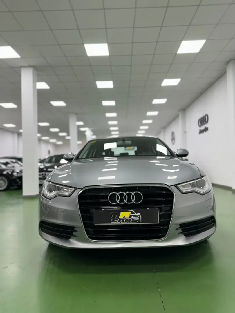 Audi A6 2.0TDI Advanced edition S-T 110kW Gris - 2