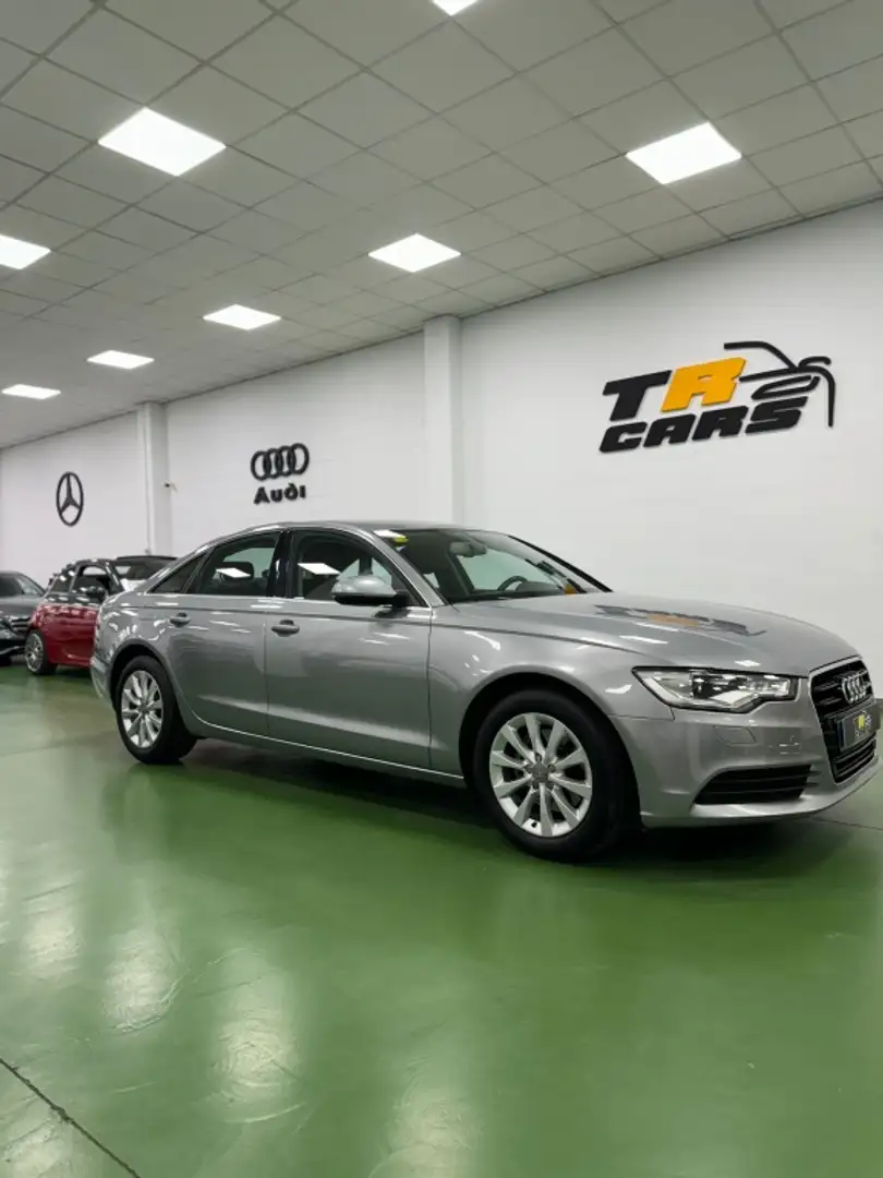 Audi A6 2.0TDI Advanced edition S-T 110kW Gris - 1