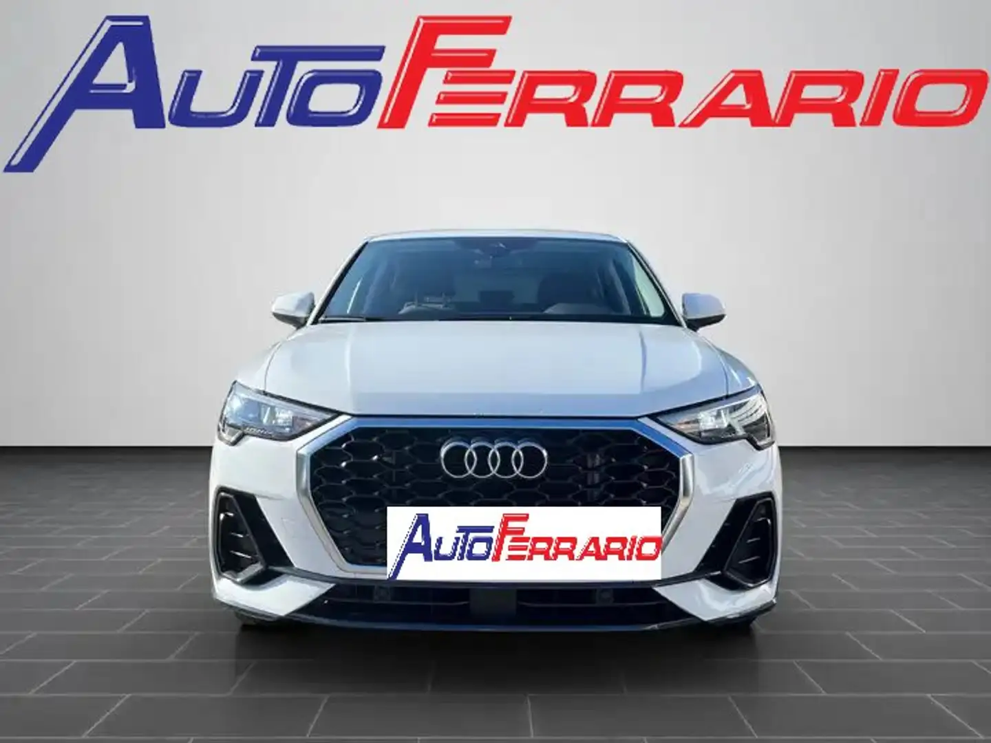 Audi Q3 Sportback 45 APPLE CAR PLAY VIRTUAL FULL LED Bianco - 2