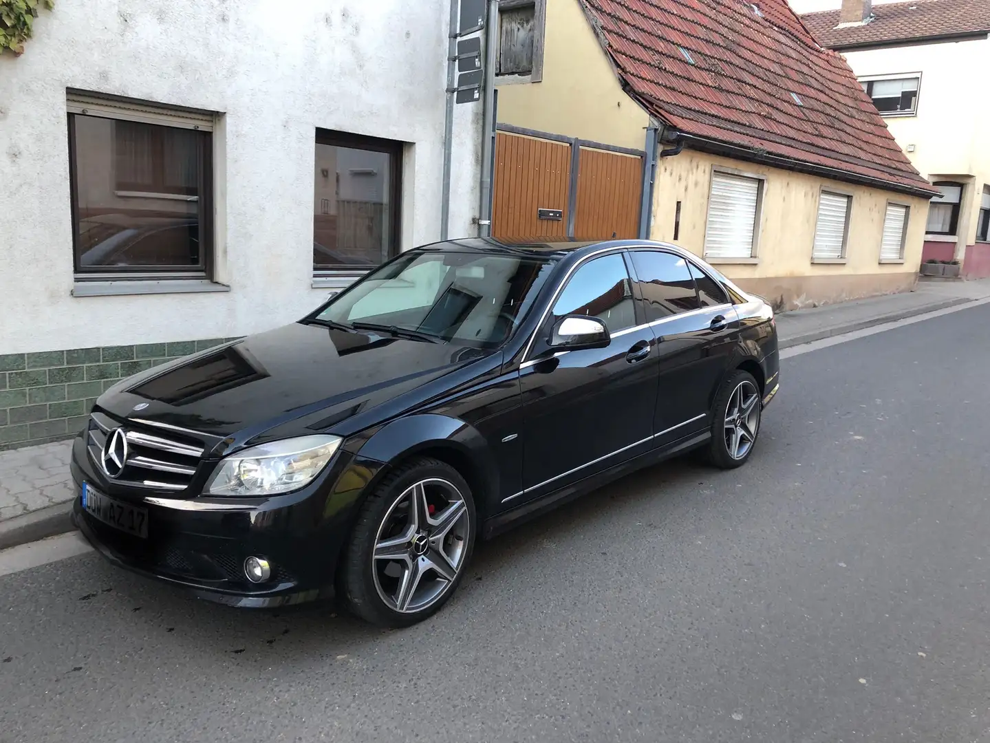 Mercedes-Benz C 230 C 230 7G-TRONIC Avantgarde Sport Edition + Schwarz - 1