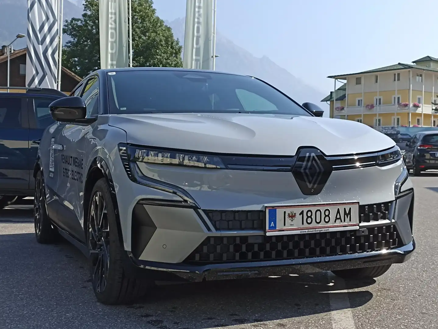 Renault Megane MEGANE E-TECH ELECTRIC Esprit Alpine 220 PS comfo Gris - 1