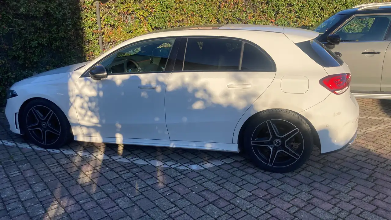 Mercedes-Benz A 180