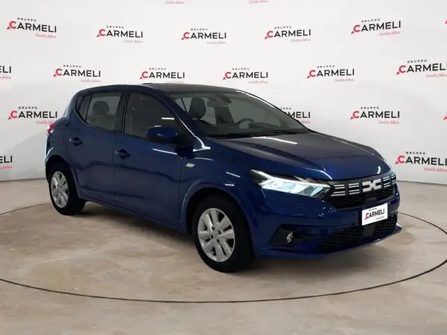 Dacia Sandero view 5