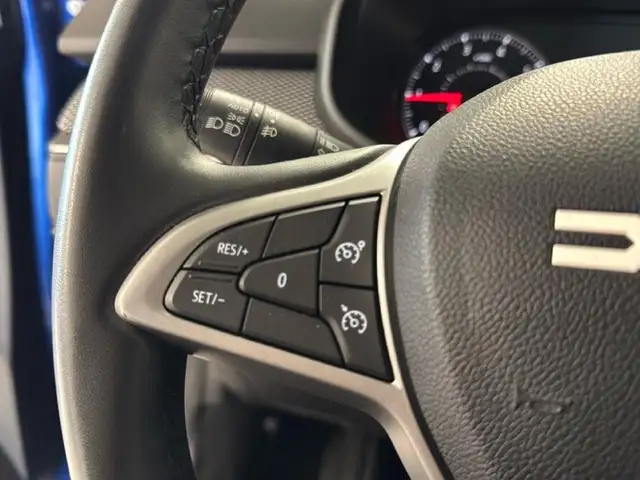 Dacia Sandero view 8