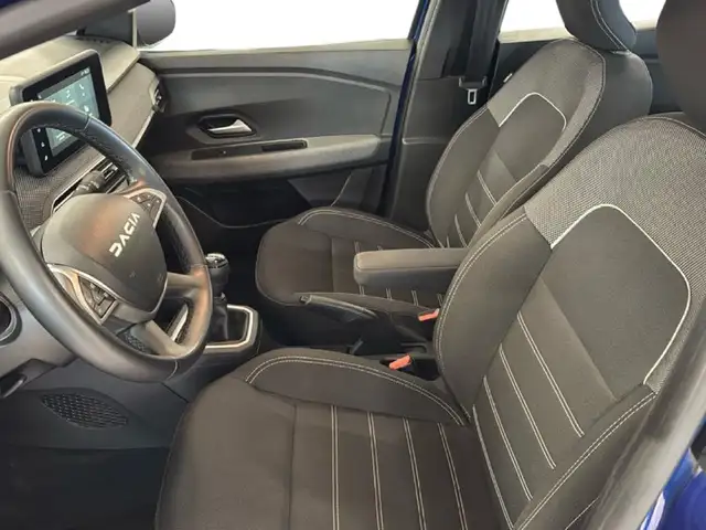 Dacia Sandero view 11
