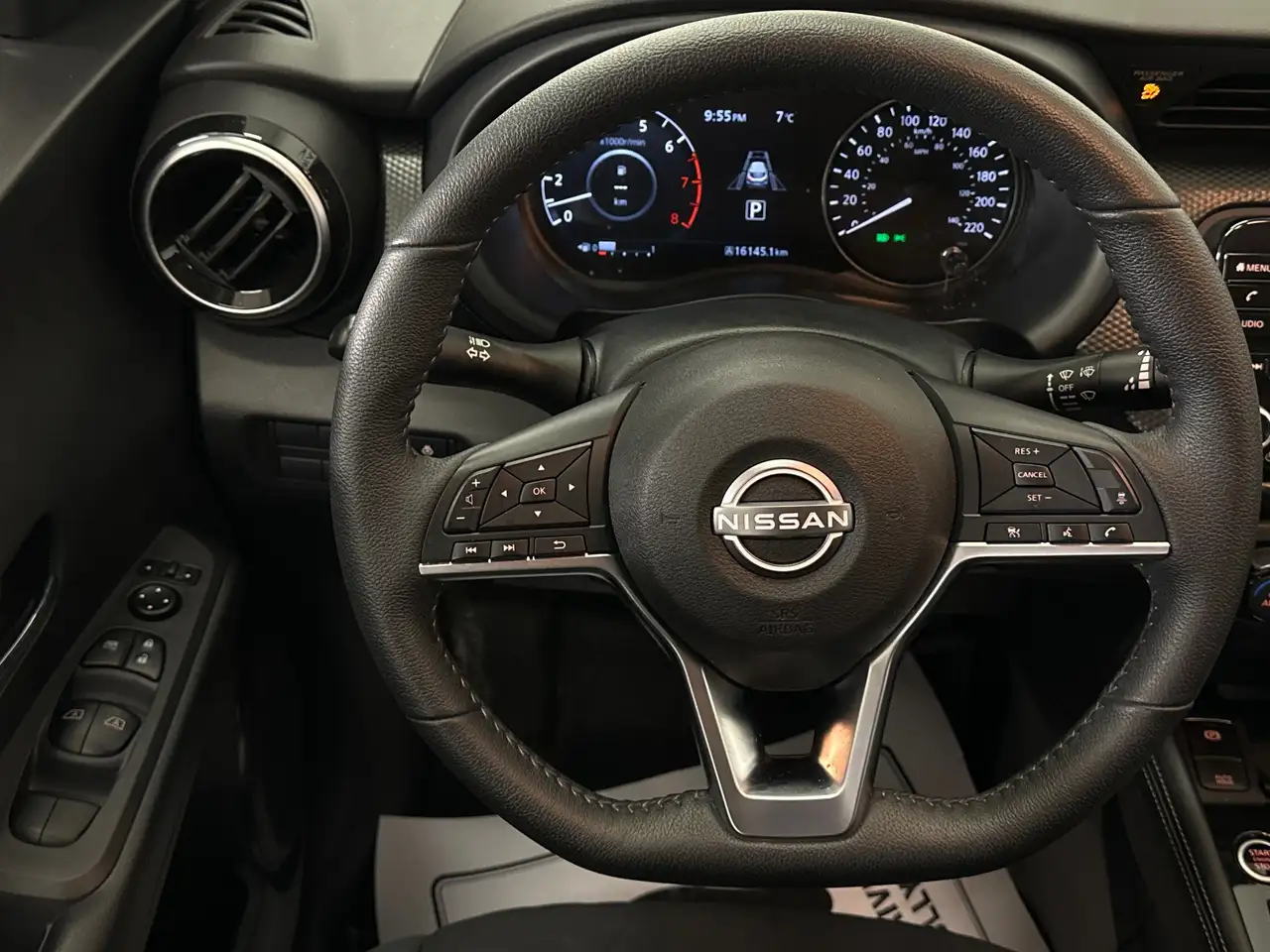 Nissan Kicks снимка Nissan Kicks