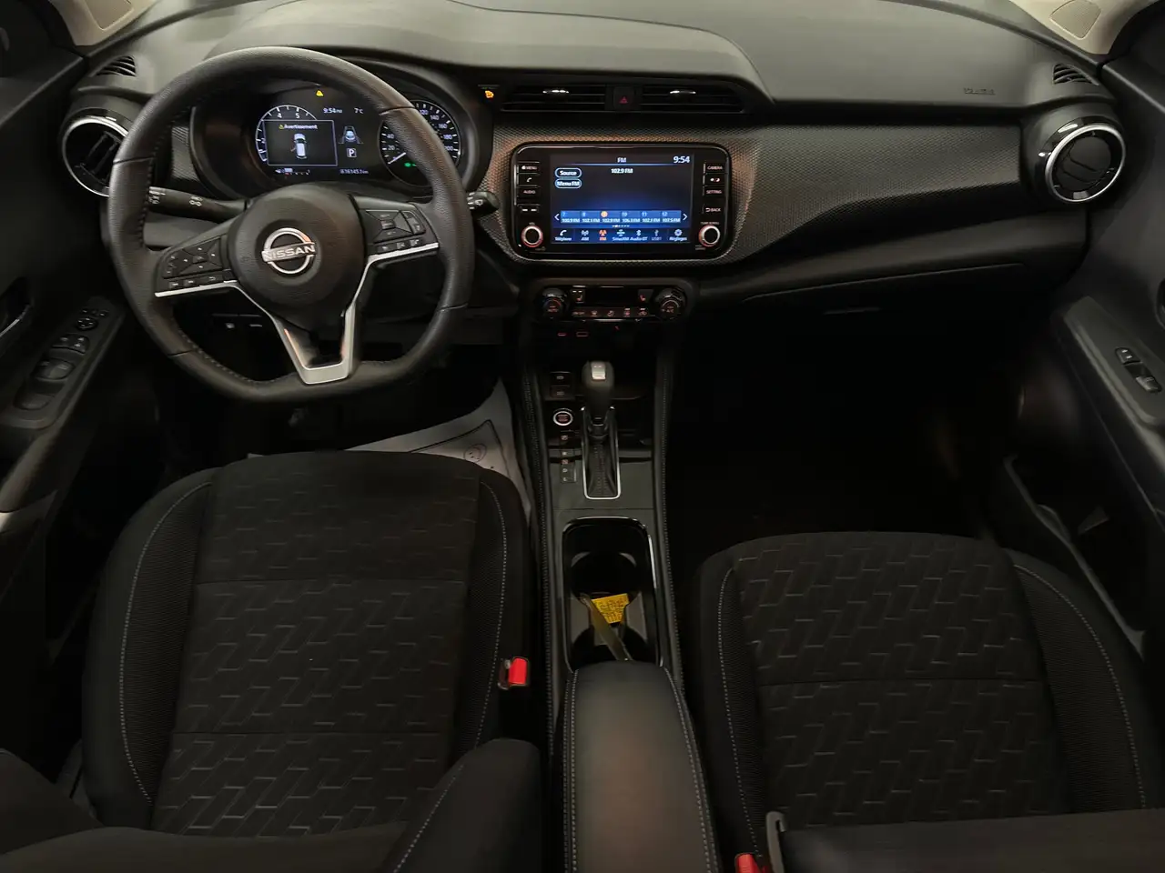 Nissan Kicks снимка Nissan Kicks