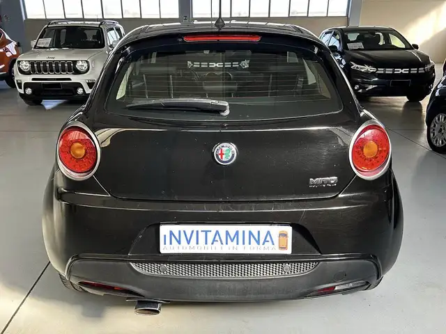 Alfa Romeo Mito view 5