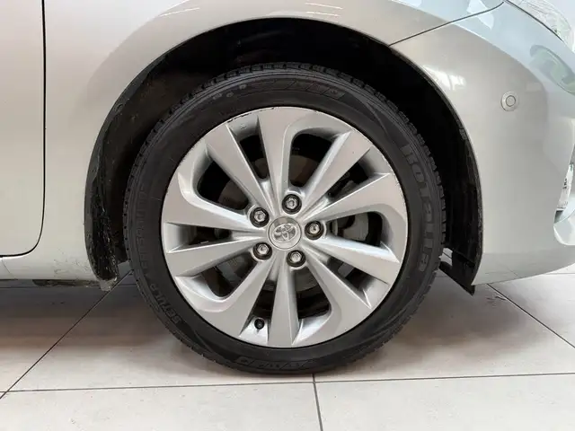 Toyota Auris view 17