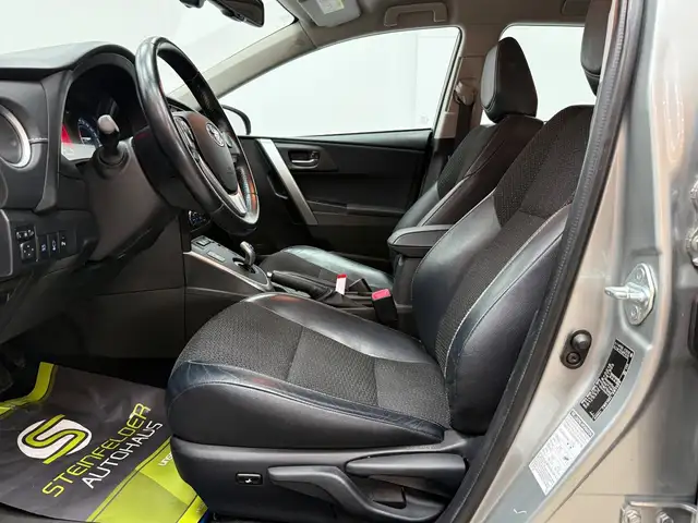 Toyota Auris view 11