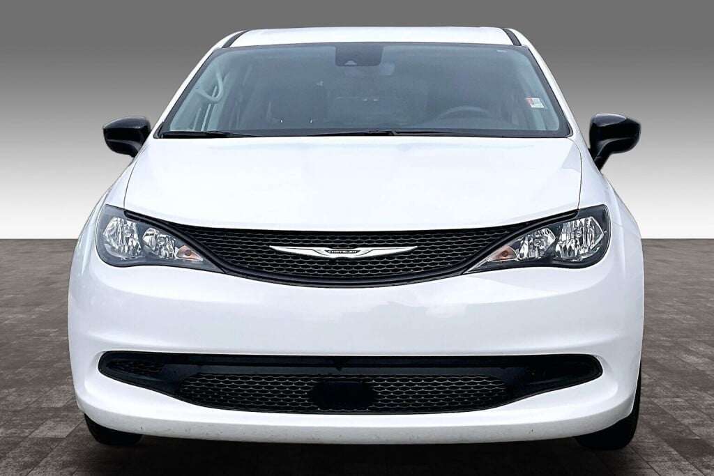 2024 Dodge Grand Caravan Sxt — photo 2