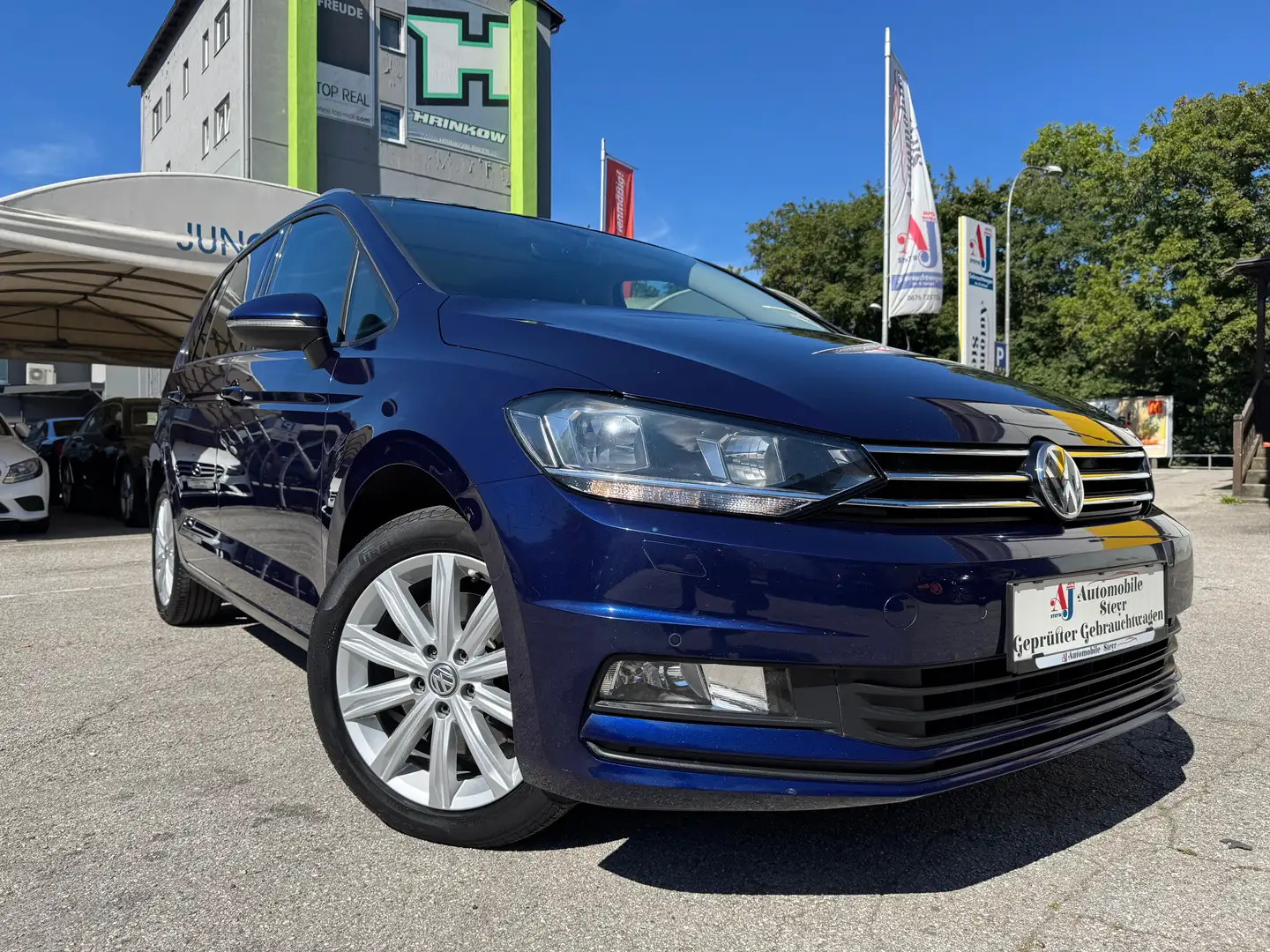 Volkswagen Touran Comfortline 1,6 SCR TDI+Navi+7 Sitze+Panoramadach Bleu - 1