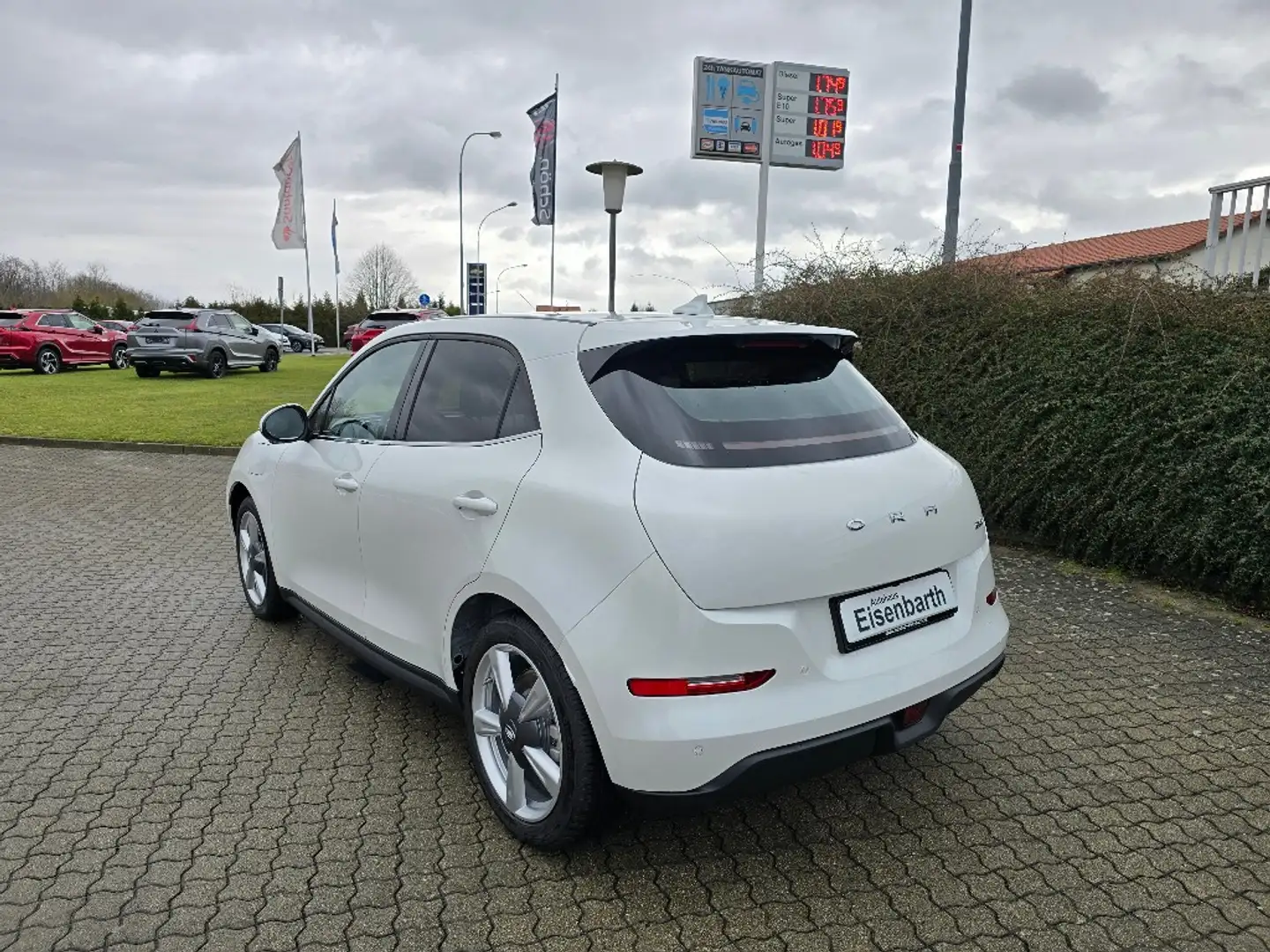 GWM ORA 03 300 PRO Blanco - 2