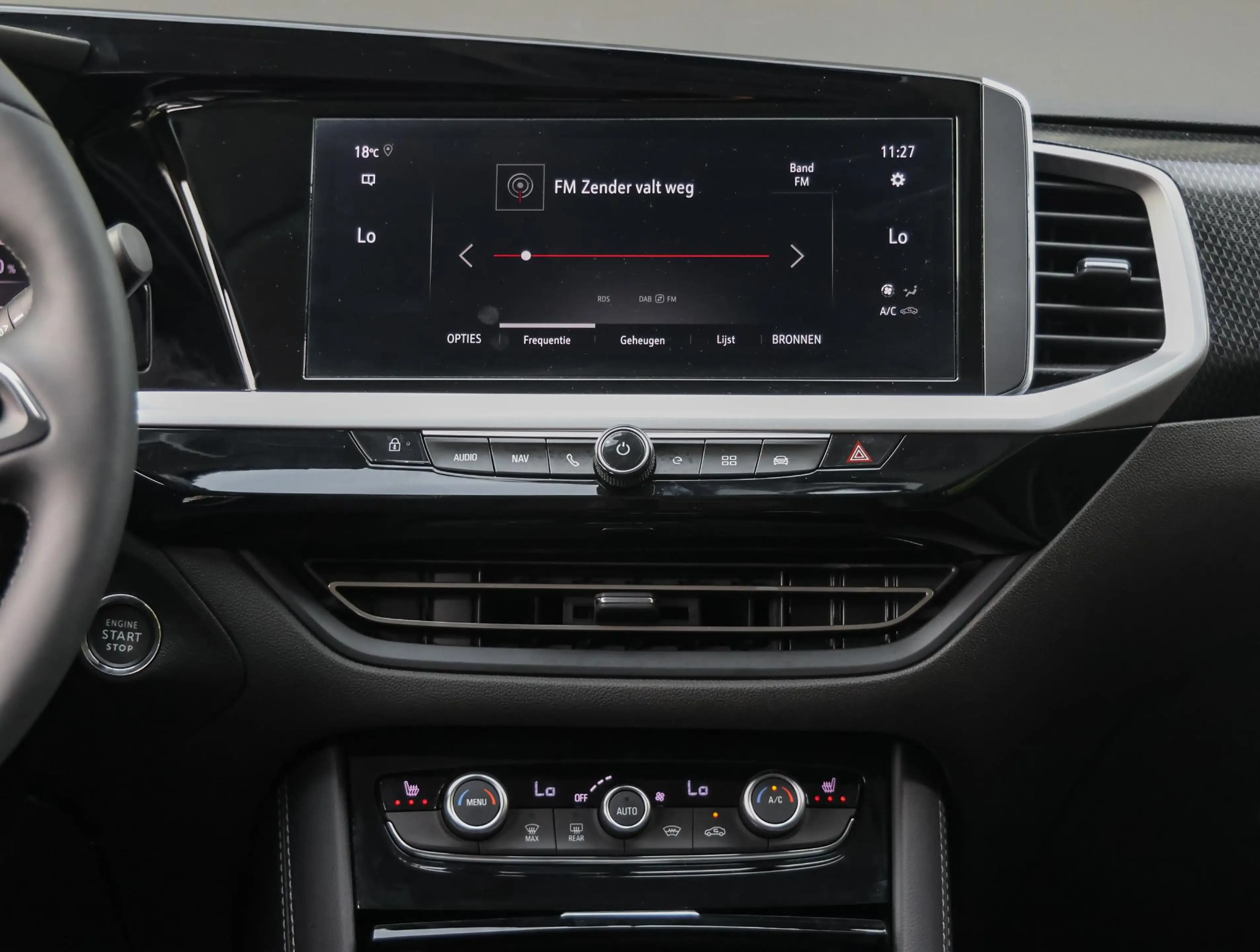 Opel Grandland 1.6 225pk Hybrid GS | Navigatie | Camera | Stoel- — photo 14