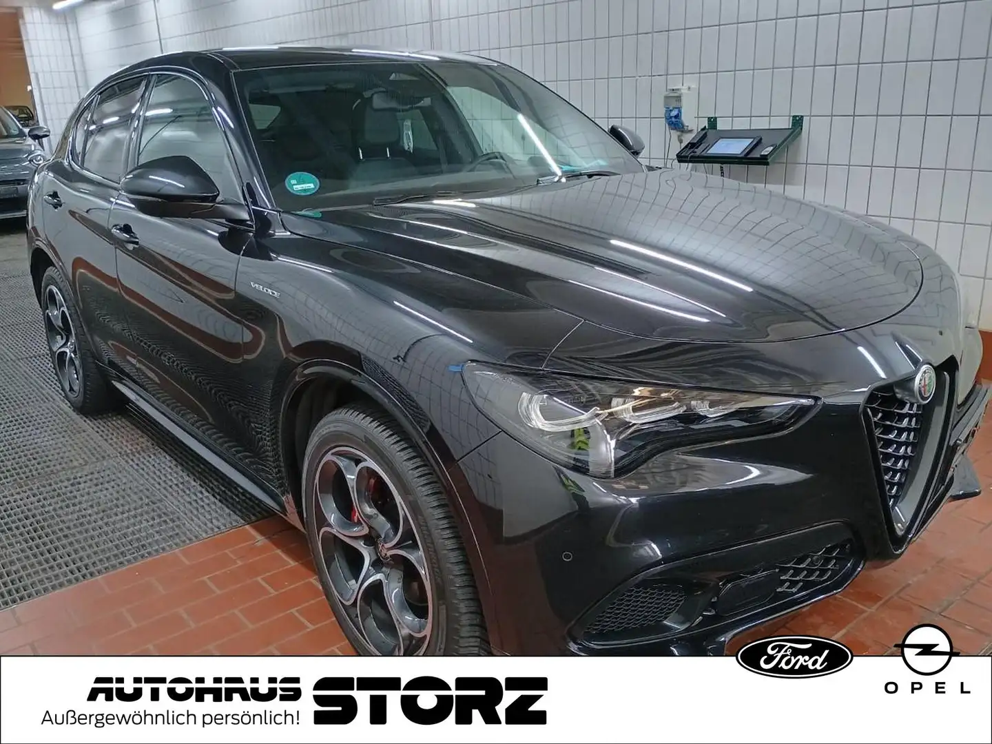 Alfa Romeo Stelvio Veloce Q4 |VELOCE|HARMAN&KARDON|ACC|MEMORY|KEYLESS Schwarz - 2