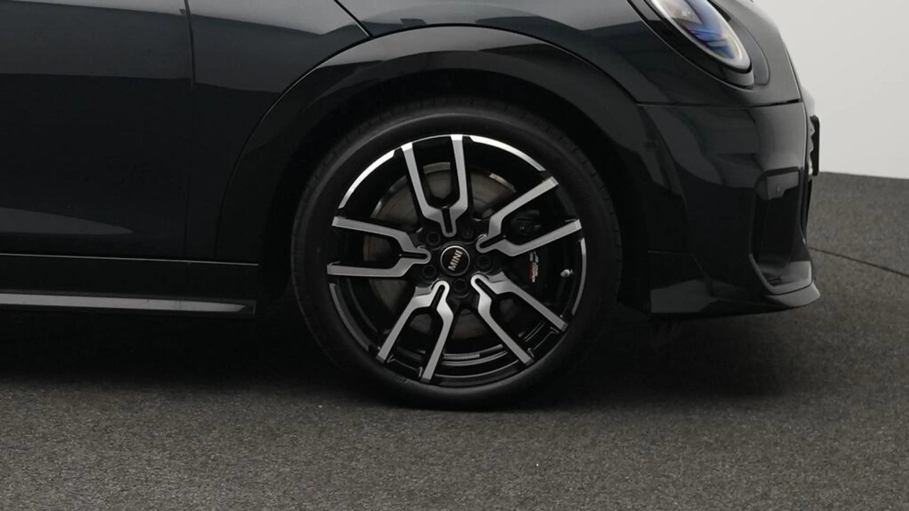 MINI Cooper C Cabrio John Cooper Works Trim — photo 10