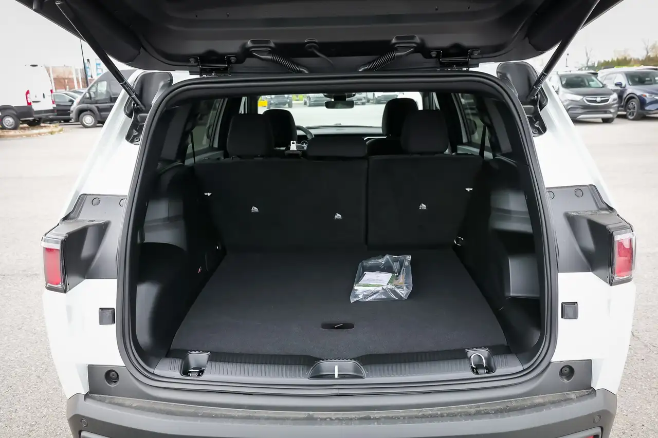 Jeep Cherokee photo Jeep Cherokee