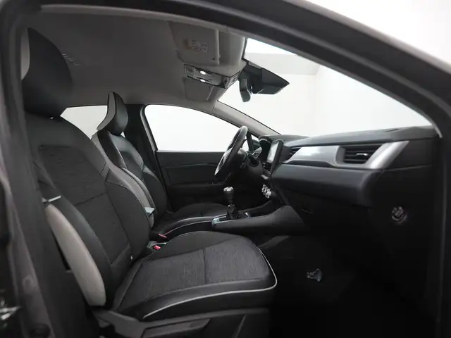 Renault Captur view 3
