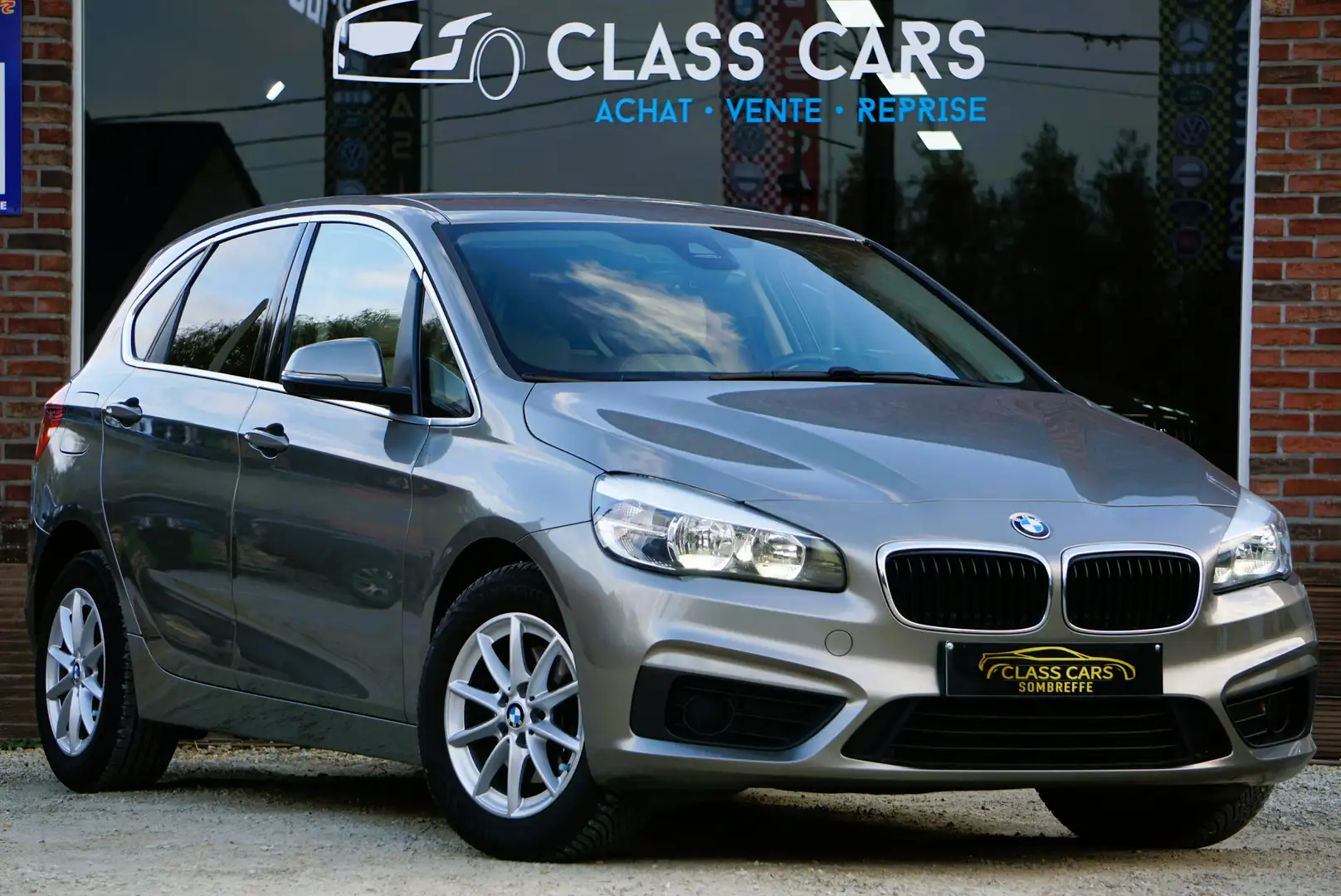 BMW 216 d Active Tourer NAVI CLIM NAVI PDC CUIR CRUISE 6b Grijs - 2