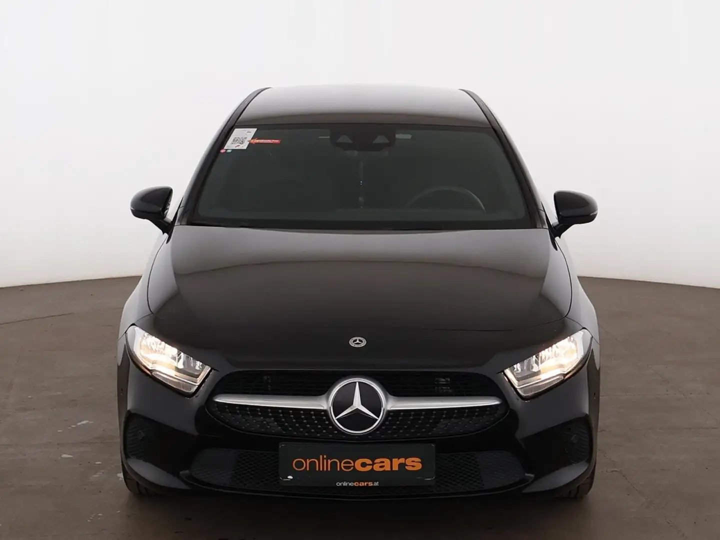 Mercedes-Benz A 180 d Style Aut AHK LEDER NAVI SITZHZG ASSIST Schwarz - 2