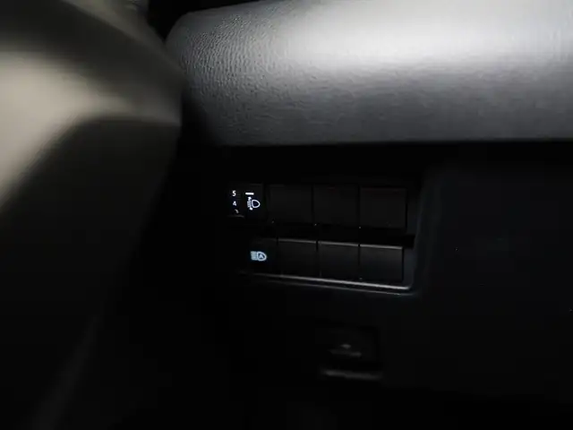 Toyota Yaris view 26