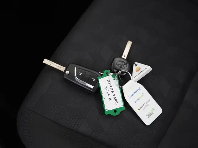 Toyota Yaris view 27