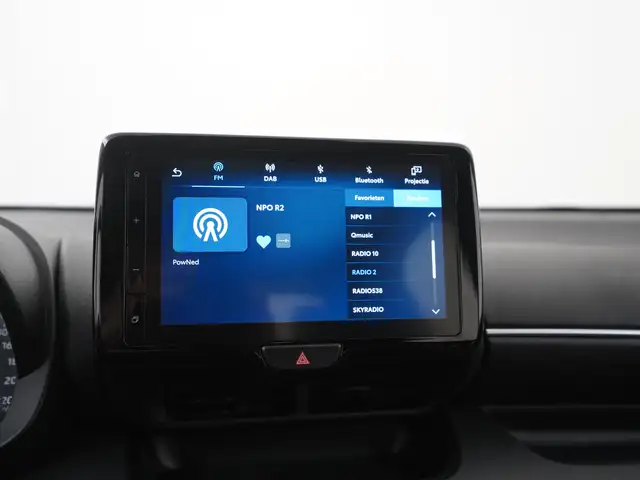 Toyota Yaris view 12