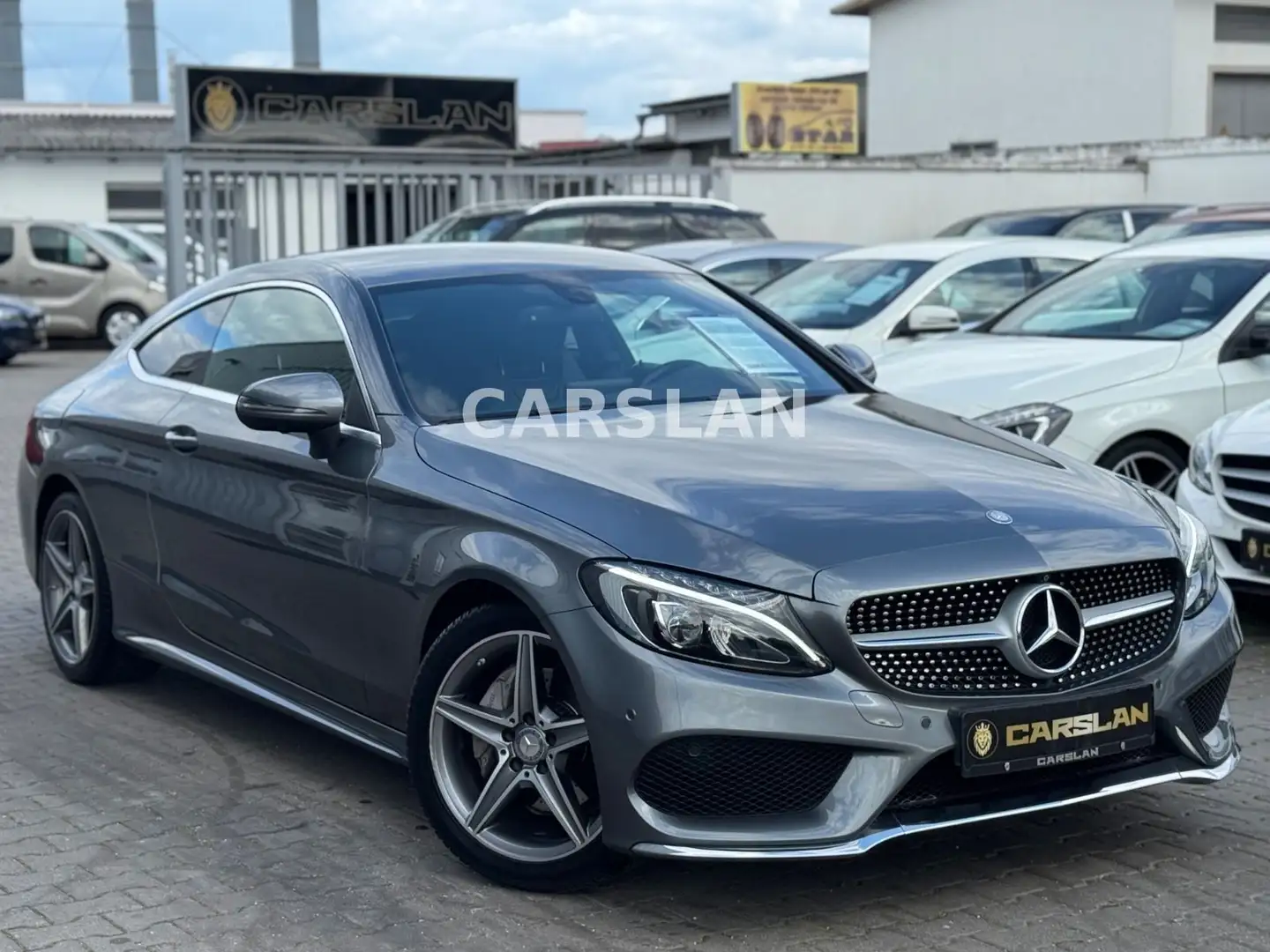 Mercedes-Benz C 180 Coupe "AMG+NAVI+LED+360°+ALCANTARA+SHZ" Gris - 1