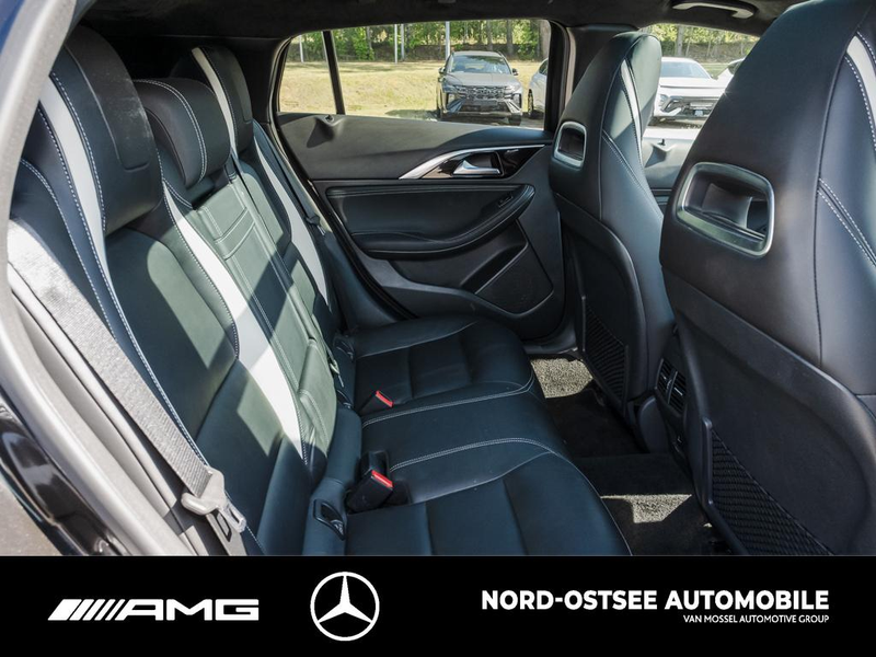 Infiniti Q30 2.0t SPORT AWD TEMPOMAT LED SHZ — photo 11