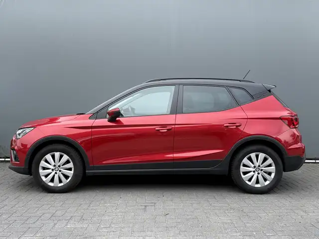 Seat Arona view 8