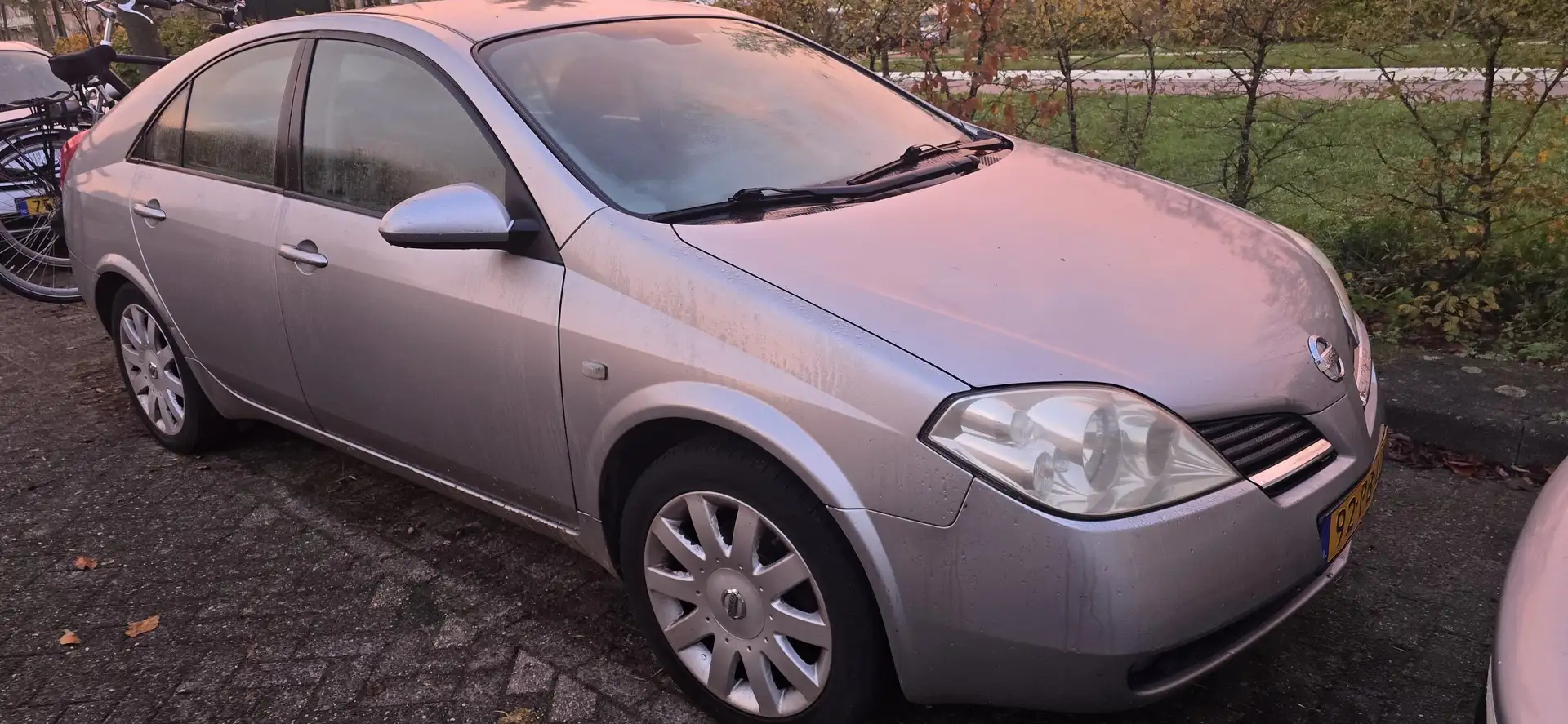 Nissan Primera 1.8 Visia Grey - 2