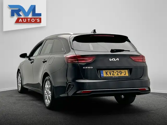Kia Ceed view 3