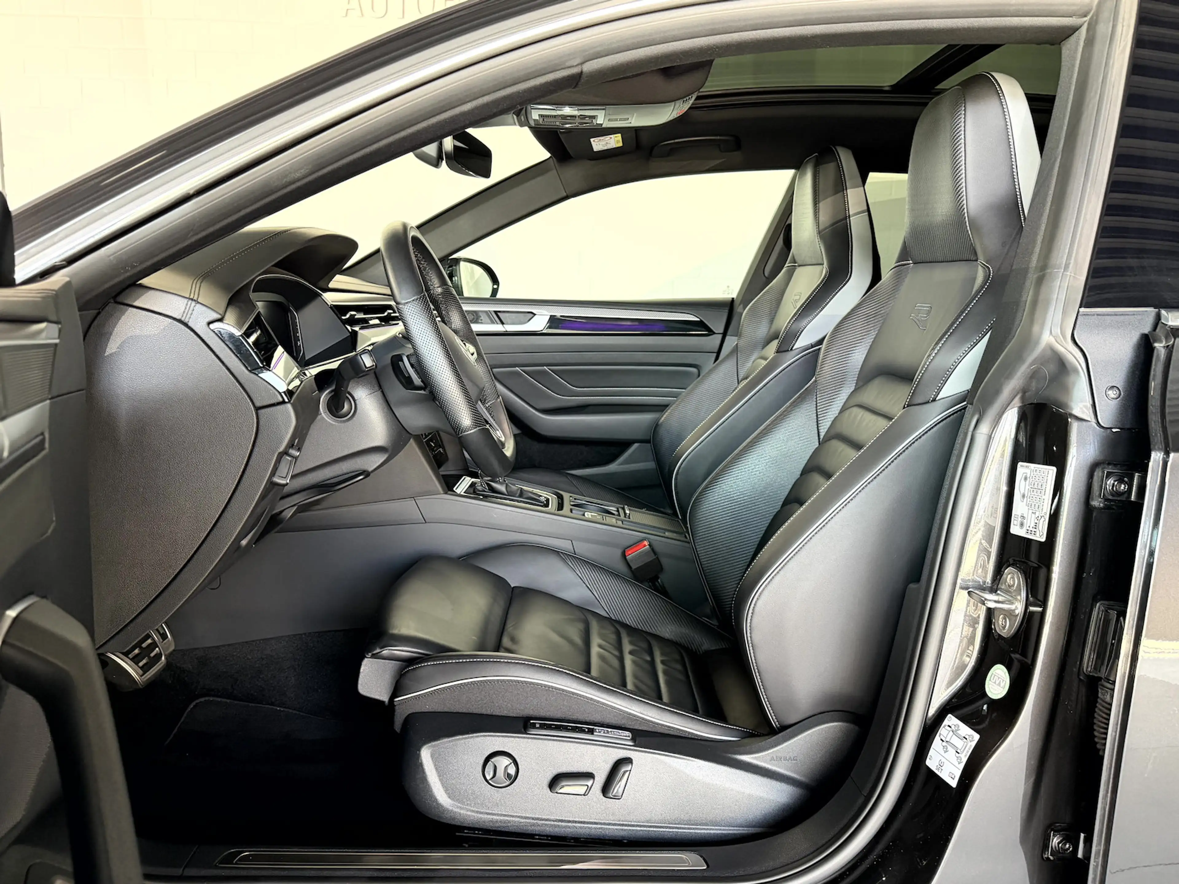 Volkswagen Arteon Shooting Brake 2.0TSI R Line*Pano*HUD*360* — photo 10