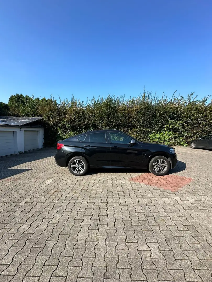 BMW X6 M M50d - 1