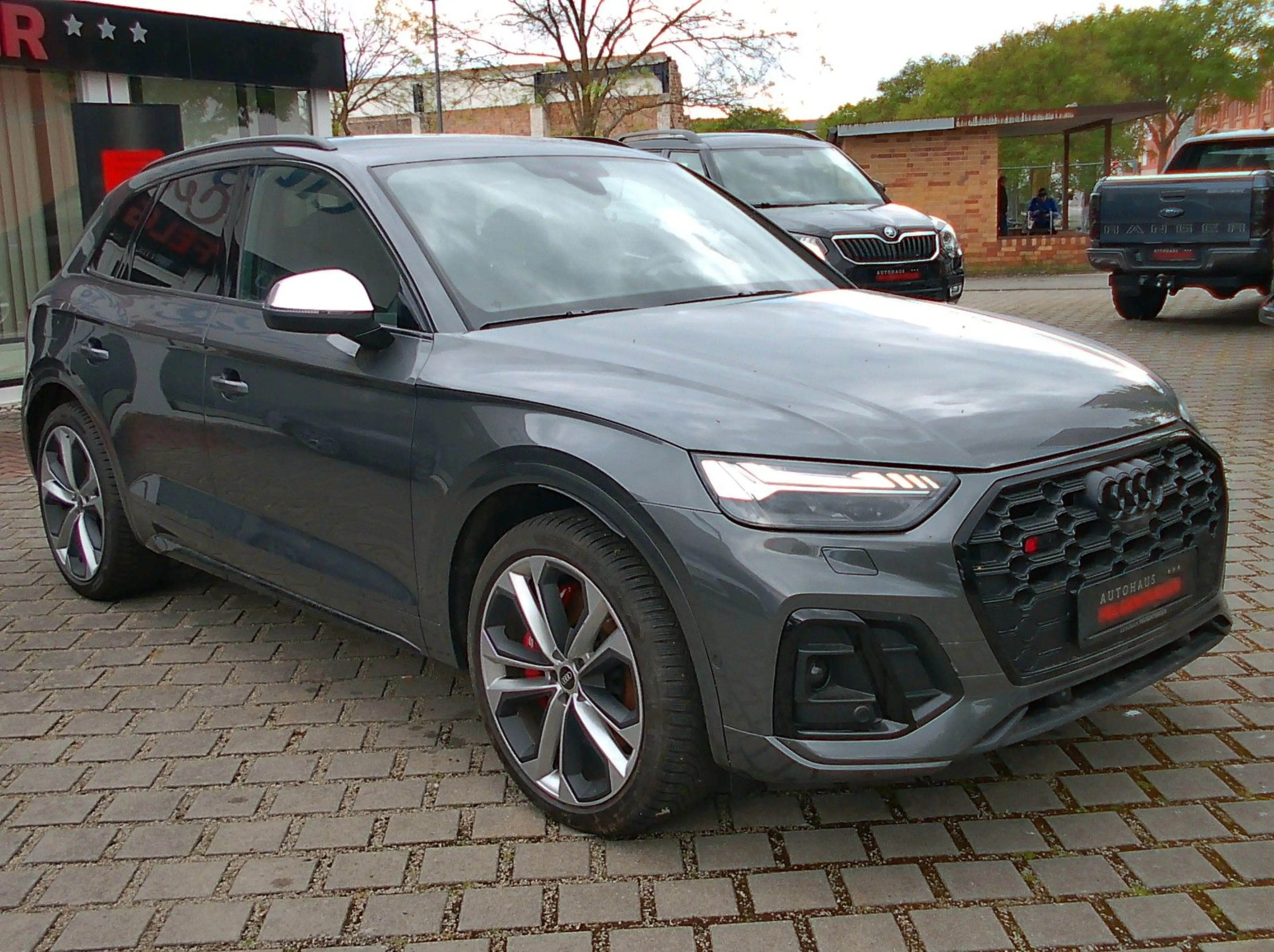 Audi SQ5 3.0 TDI tiptronic quattro S-Line — photo 3