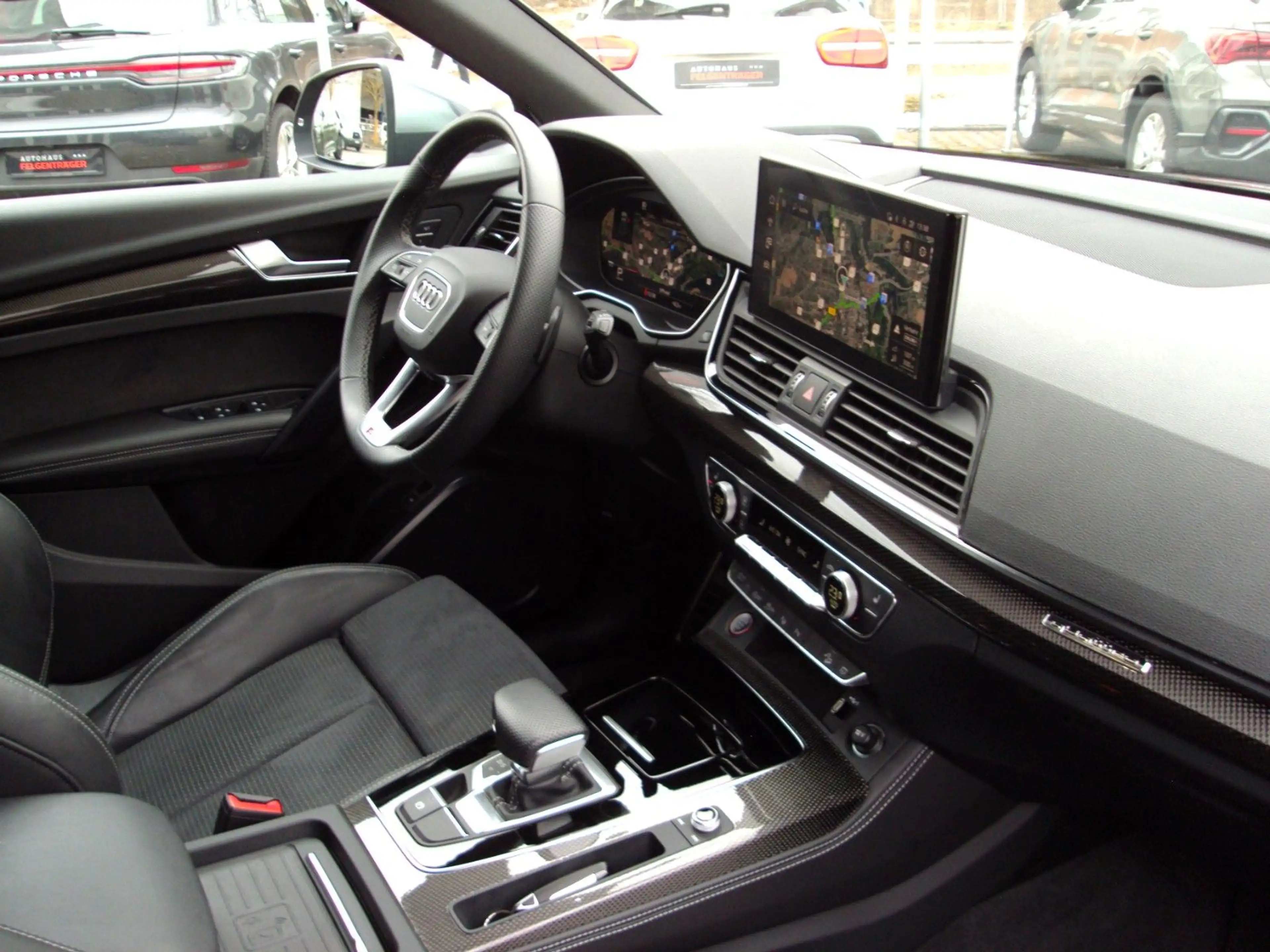 Audi SQ5 3.0 TDI tiptronic quattro S-Line — photo 13