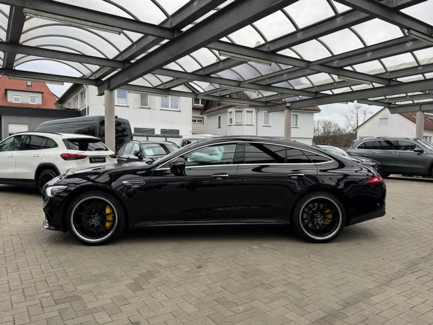 Mercedes-Benz AMG GT 53 4M+ DISTRO+BURMESTER+STANDHZG+GSD+NAVI Schwarz - 2