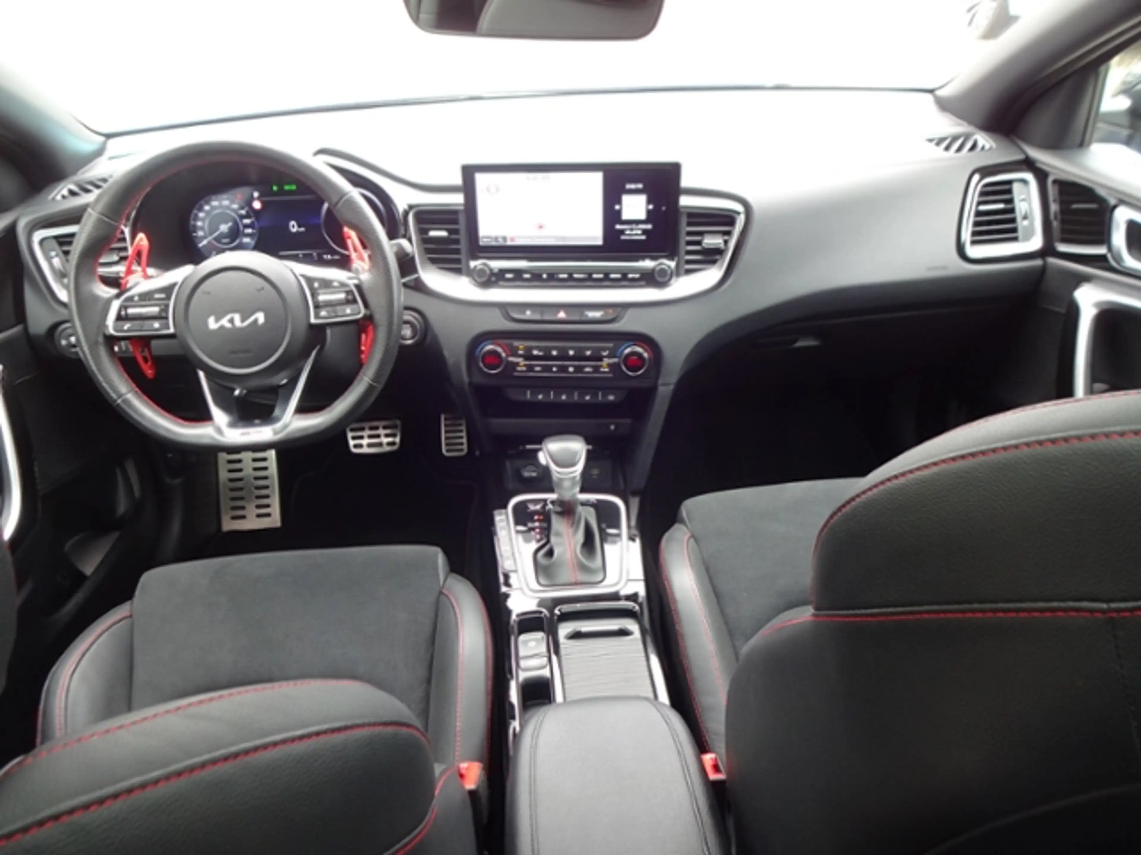 Kia ProCeed / pro_cee'd 1,6 GT AT BASTUCK PANO el. Memorysitz — photo 3