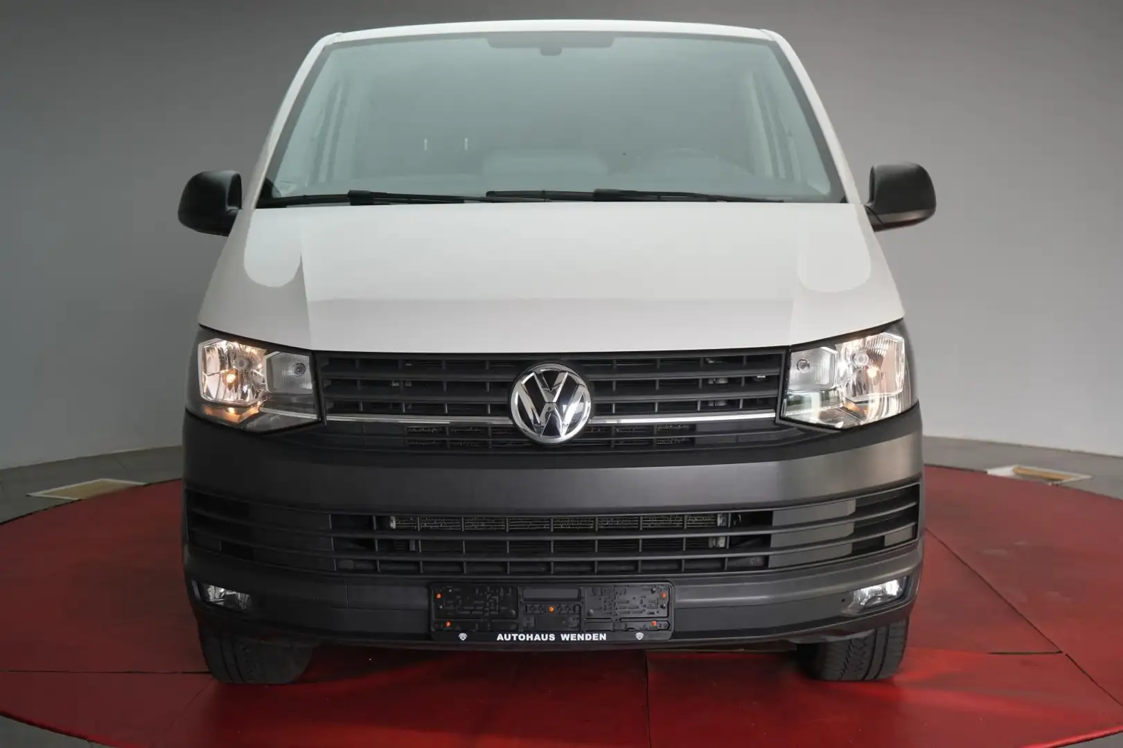 Volkswagen T6 Caravelle DSG Lang Trendline Weiß - 1