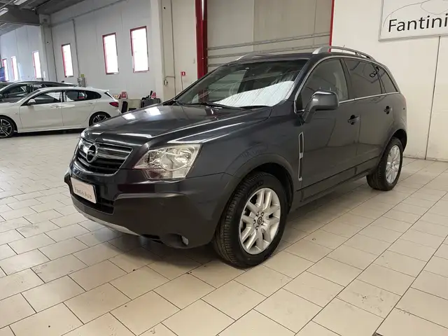 Opel Antara view 6