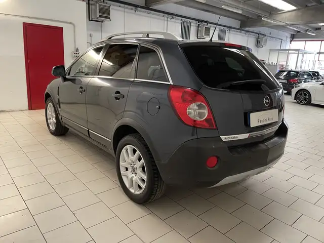 Opel Antara view 5