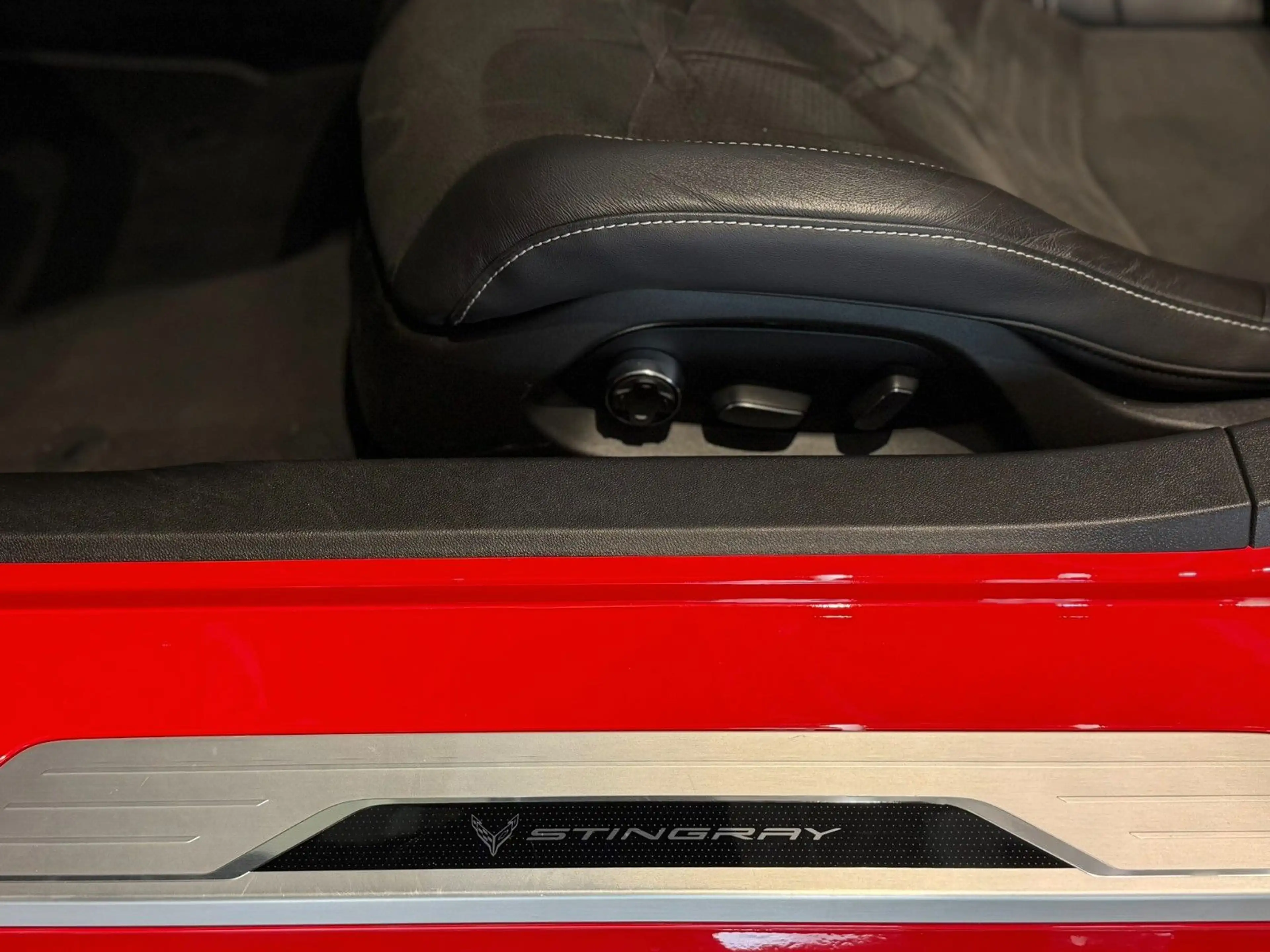 Corvette C8 Stingray 3LT Cabrio*Sitzbel.*Memory*Carbon* — photo 15