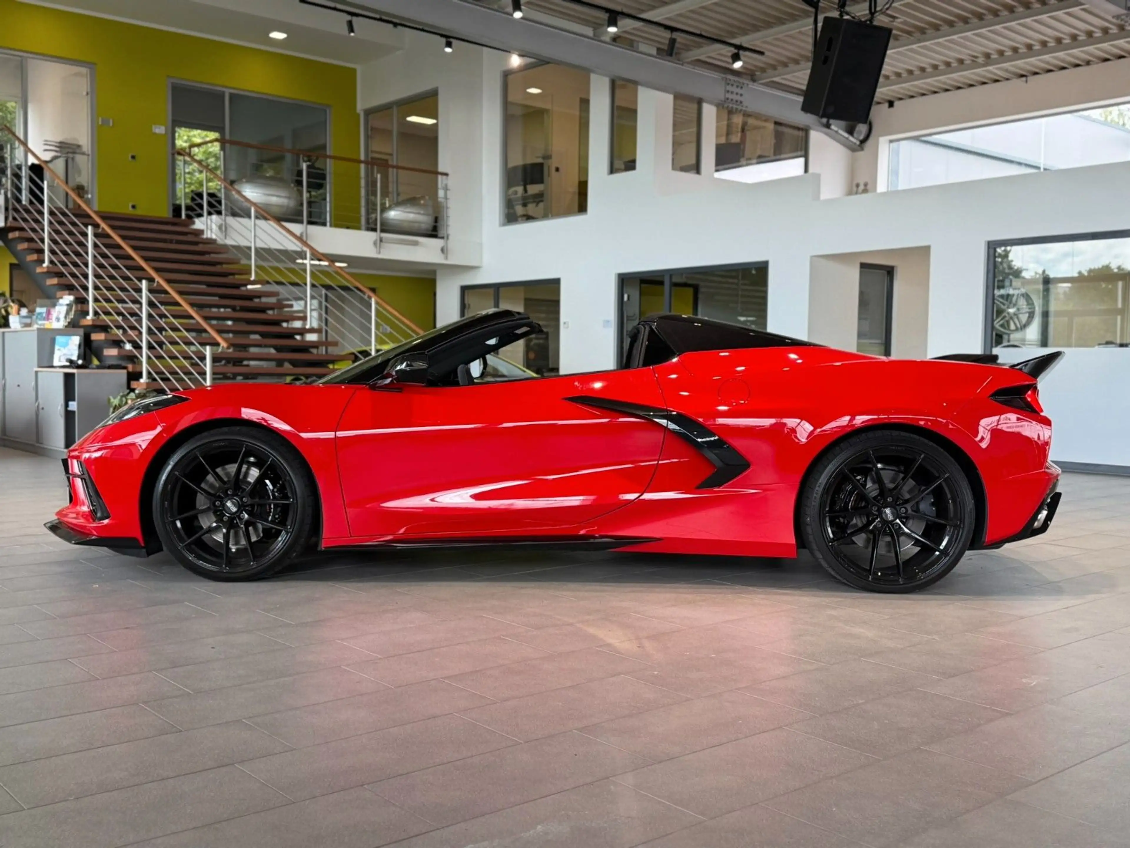 Corvette C8 Stingray 3LT Cabrio*Sitzbel.*Memory*Carbon* — photo 3
