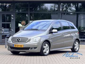 | Automaat | Xenon | Camera | Cruise | Airco